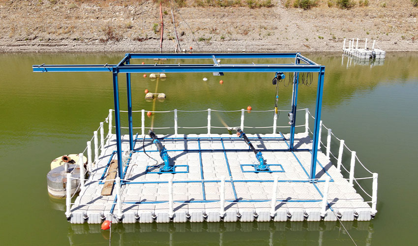 Plataformas flotantes para bombas de agua