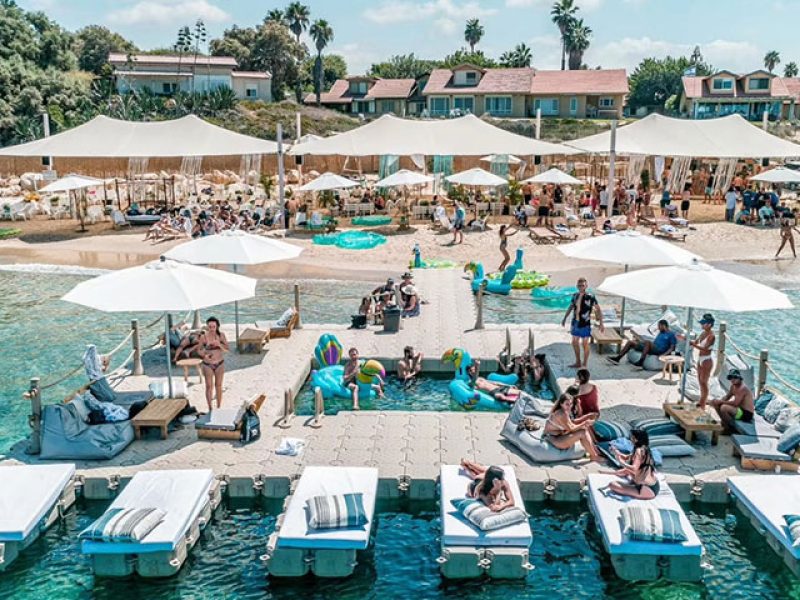 Piscinas flotantes